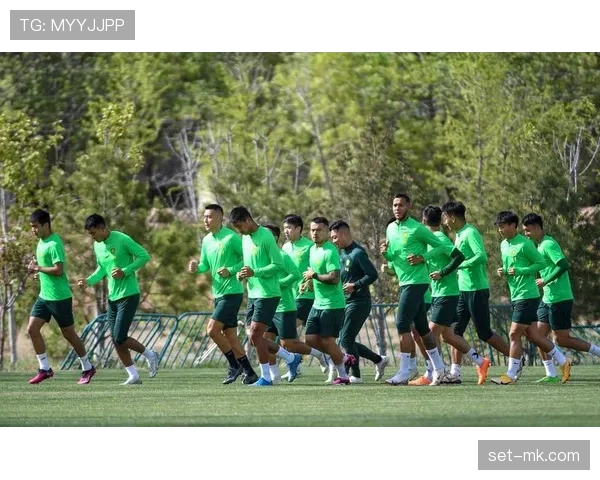 北京国安绿色主场践行环保理念，体育精神与可持续发展共融新风尚