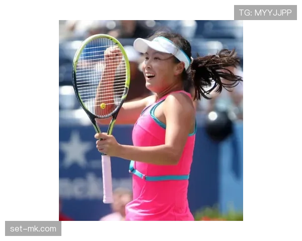 彭帅训练场像军训，私照里那桌早餐直接把普通人拉下神坛