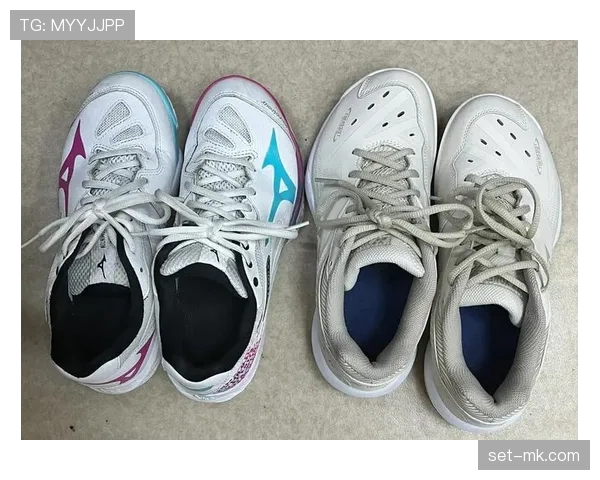 菲利克斯家里连拖鞋都比我房租贵